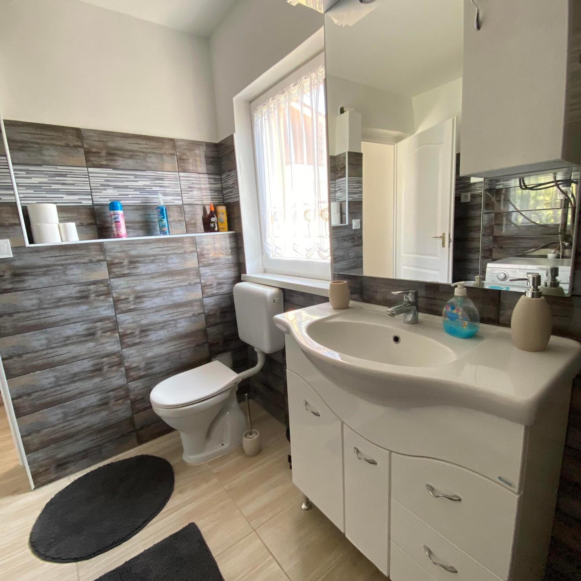 Apartament Perla Vendeghaz Igal Zewnętrze zdjęcie