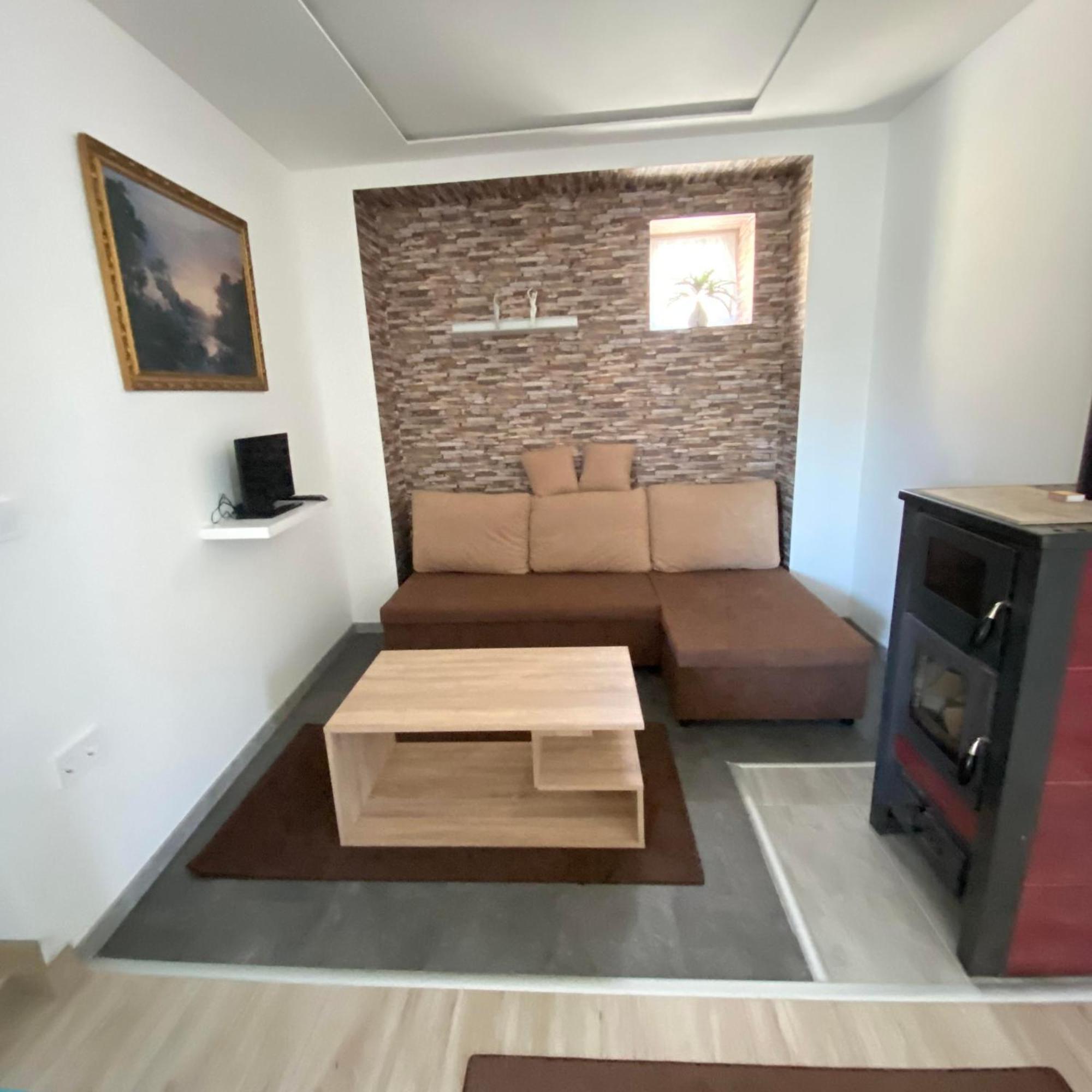 Apartament Perla Vendeghaz Igal Zewnętrze zdjęcie