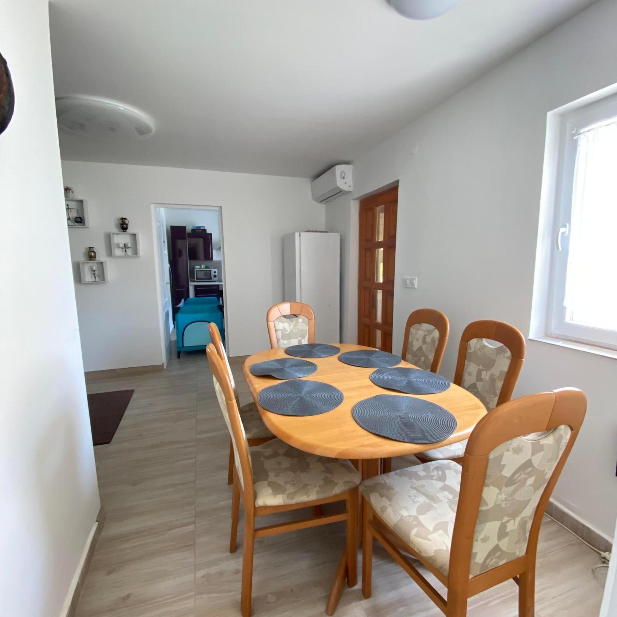 Apartament Perla Vendeghaz Igal Zewnętrze zdjęcie