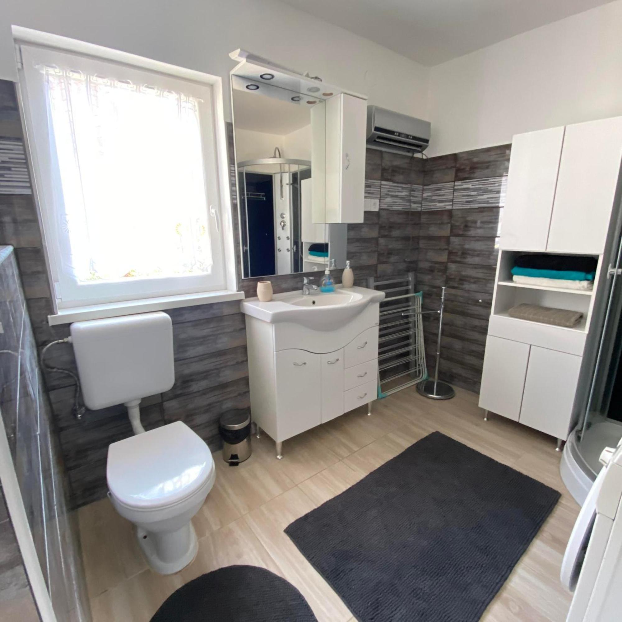 Apartament Perla Vendeghaz Igal Zewnętrze zdjęcie